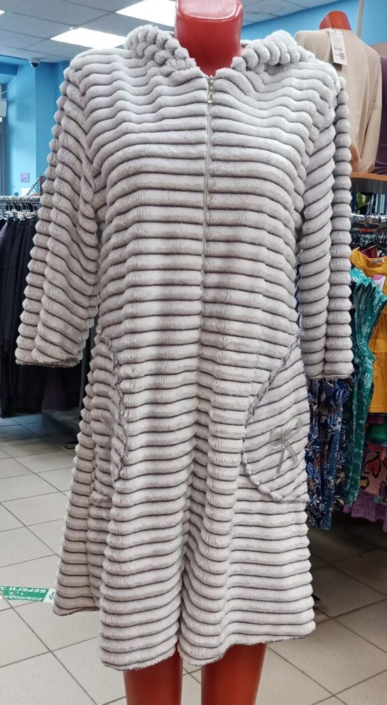 Халат женский “Виола 2” (44-54) молния, капюшон